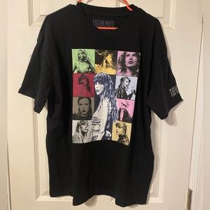 Taylor Swift The Eras Tour Black T-shirt